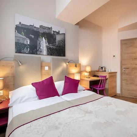 Junior By Max 70 Guest house Salzburg