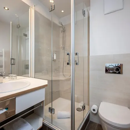 Junior By Max 70 Gasthuis 3*