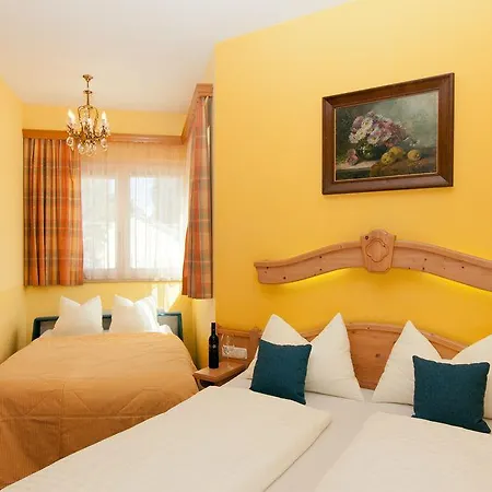 Gasthuis Junior By Max 70