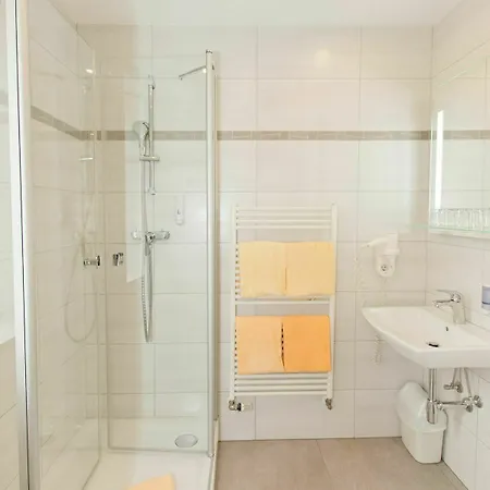 Vendégház Junior By Max 70 3*