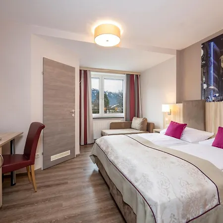 Junior By Max 70 ザルツブルク