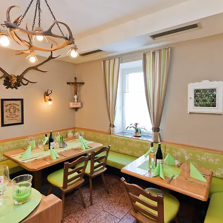 Gasthof Junior By Max 70 3*