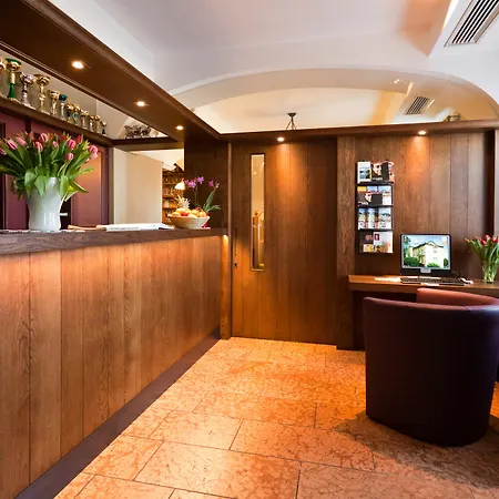 Junior By Max 70 Solnohrad