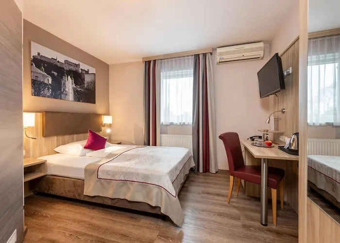 Guest house Junior By Max 70 3*